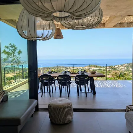 Mediterranean With Views Of Balagne Feriehus *
